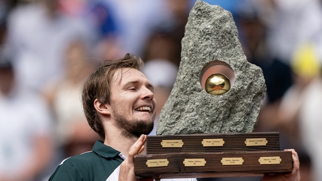 Александр Бублик впервые в карьере выиграл грунтовый турнир ATP