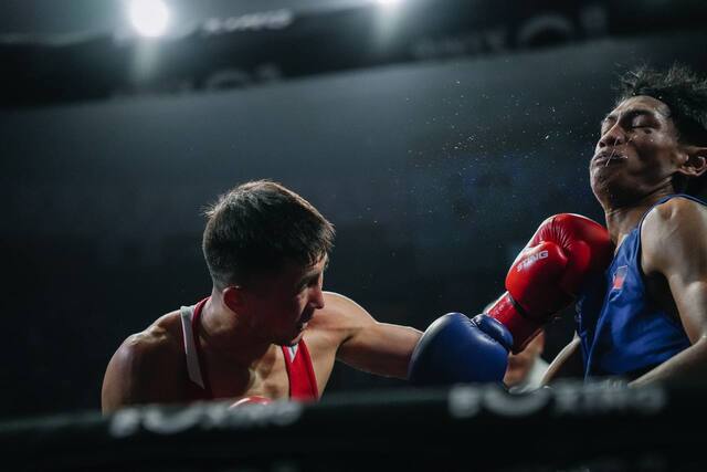 World Boxing: Қазақ боксшылары уақытынан бұрын жарытлай финалға шықты